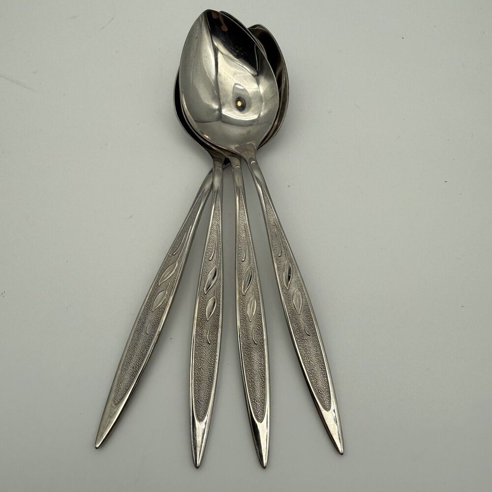 WM A Rogers Premier Stainless Oneida LTD Royal Harvest Lot of 4 Soup Spoons